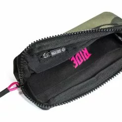 Muc-Off Essentials Case Werkzeugtasche -Abenteuer Taschen 402356